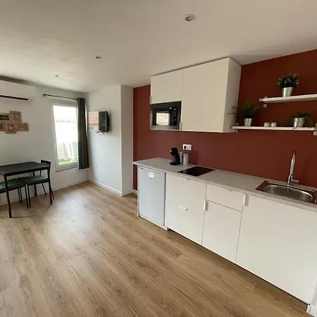 Hyper Centre Avec Balcon Wifi Et Climatisation * Toulon